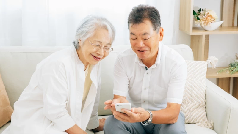 夫婦で楽しむスマートホン